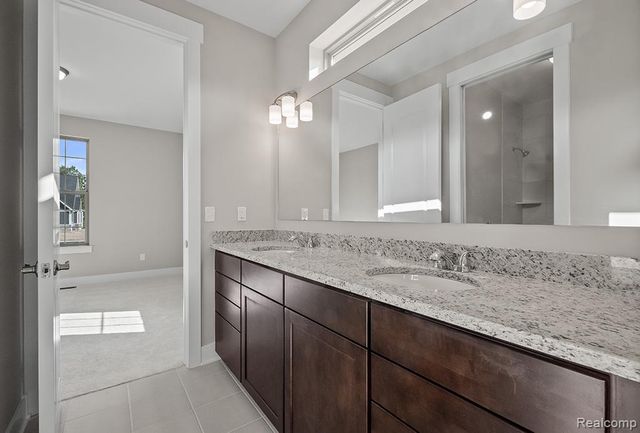 1057 Overlook Drive, Saline, MI 48176