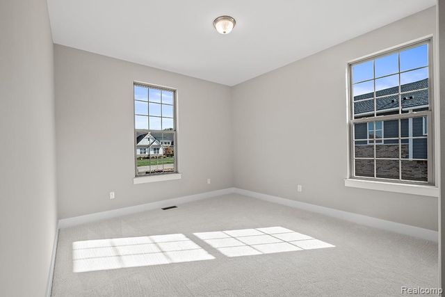 1057 Overlook Drive, Saline, MI 48176
