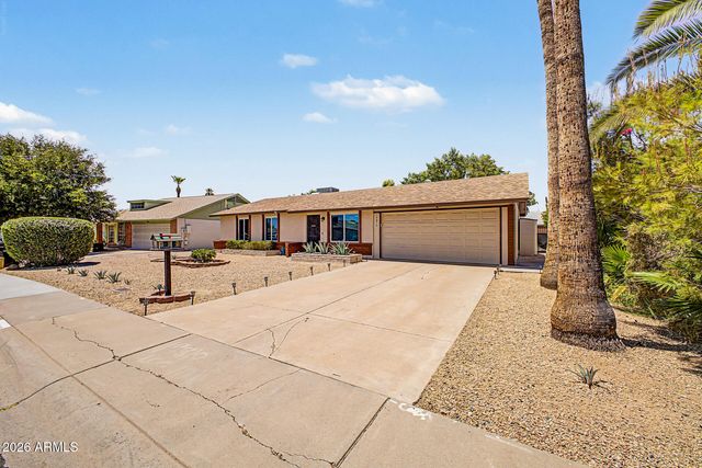 19810 N 5TH Avenue, Phoenix, AZ 85027