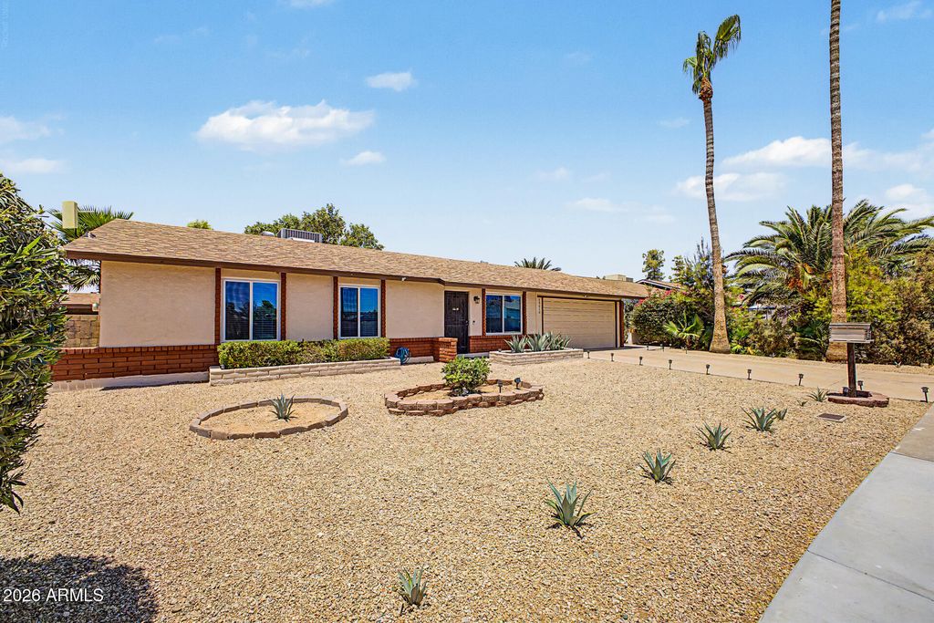 19810 N 5TH Avenue, Phoenix, AZ 85027