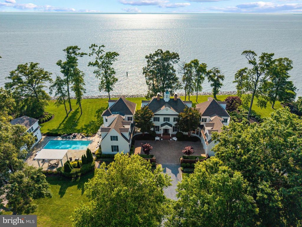 7680 KENT POINT RD, Stevensville, MD 21666