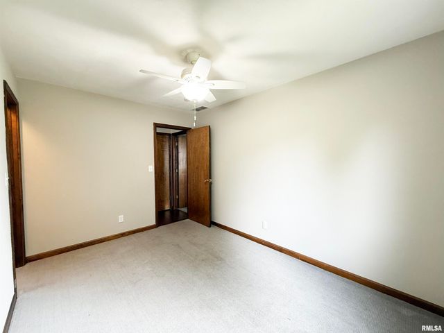 1908 BAYVIEW Court, Springfield, IL 62704