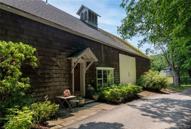 161 Buxton Road, Bedford Hills, NY 10507