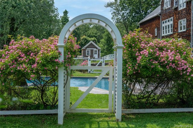 161 Buxton Road, Bedford Hills, NY 10507
