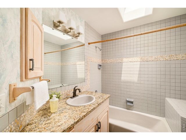 1127 Juniper Ave, Boulder, CO 80304