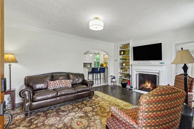 1207 Kenwood Dr, Nashville, TN 37216