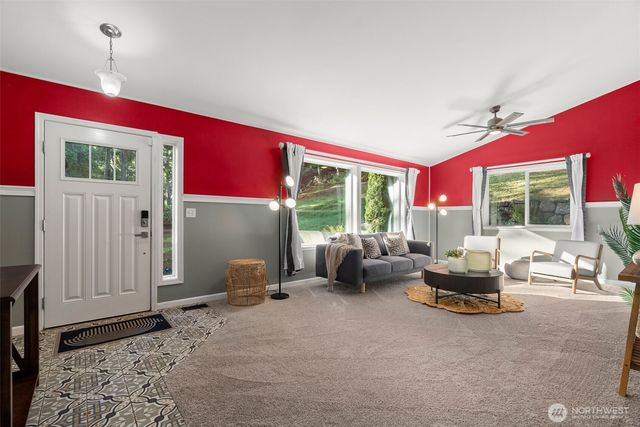 5527 NW Lause Way, Silverdale, WA 98383