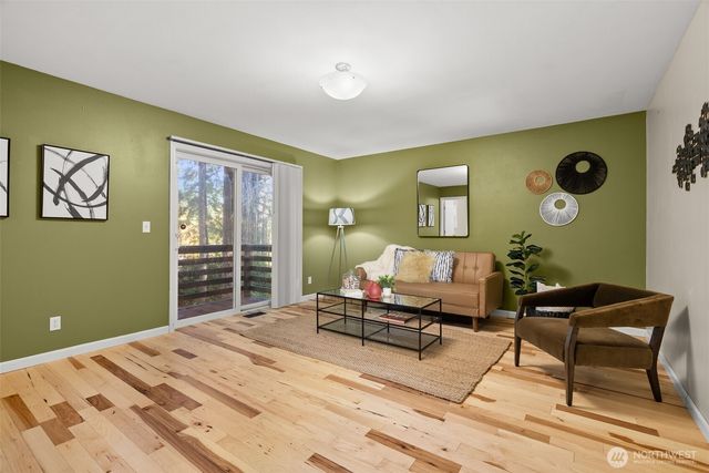 5527 NW Lause Way, Silverdale, WA 98383