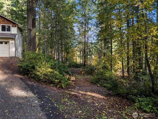 5527 NW Lause Way, Silverdale, WA 98383