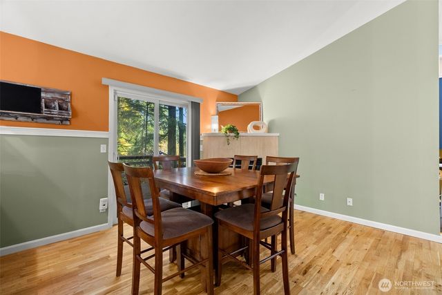 5527 NW Lause Way, Silverdale, WA 98383