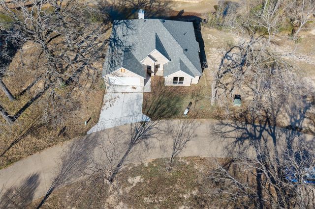 110 Saint Francis Lane, Mabank, TX 75156