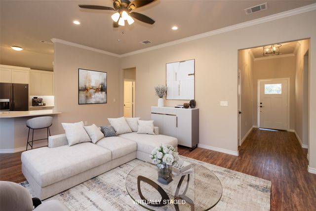 110 Saint Francis Lane, Mabank, TX 75156