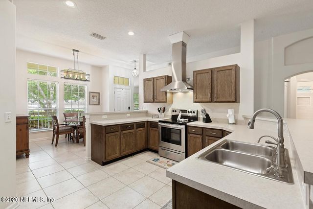 12568 WESTBERRY HIDEAWAY Lane, Jacksonville, FL 32223