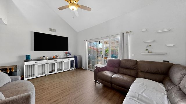 8121 Acacia St, Hilmar, CA 95324