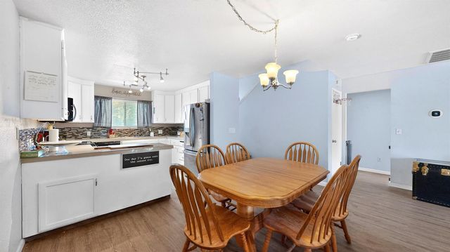 8121 Acacia St, Hilmar, CA 95324