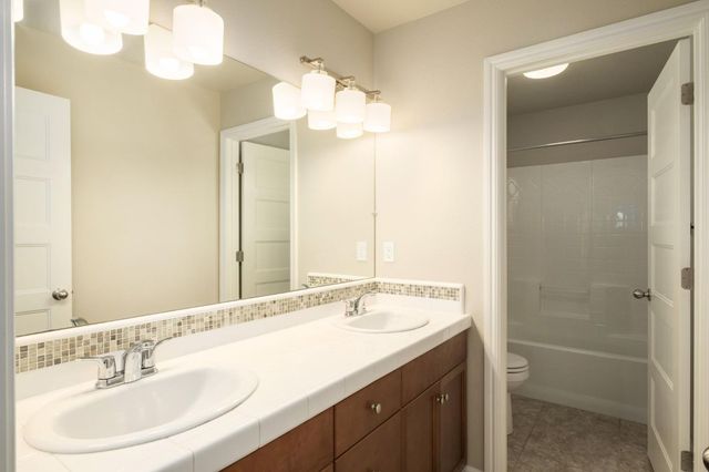 3482 Elevations Way, Clovis, CA 93619