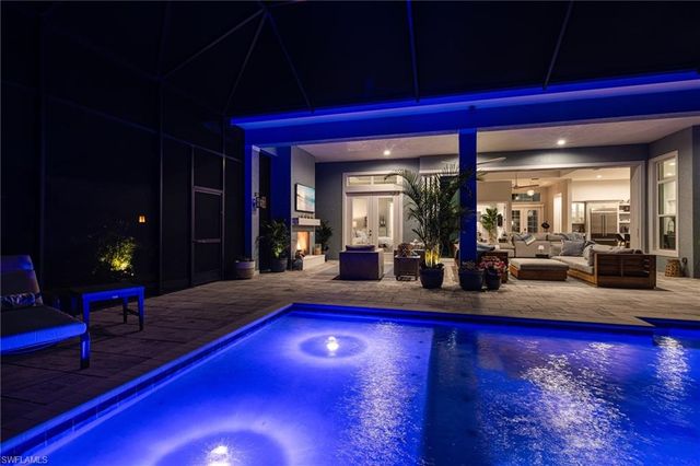 14248 Laguna Springs LN, Naples, FL 34114