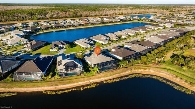 14248 Laguna Springs LN, Naples, FL 34114