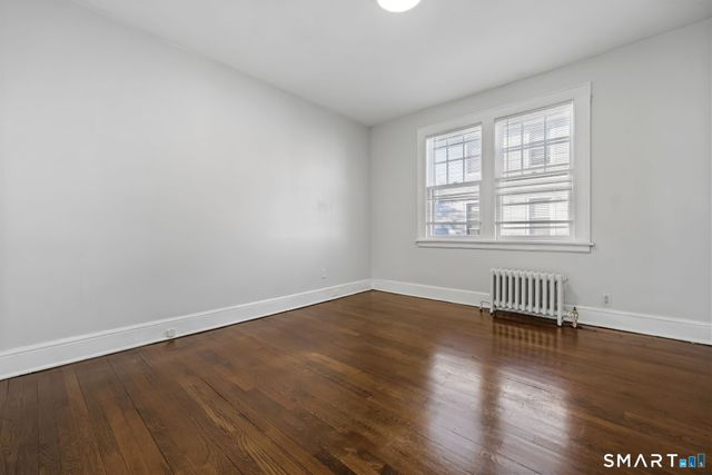 6 Parkway Drive, Stratford, CT 06614