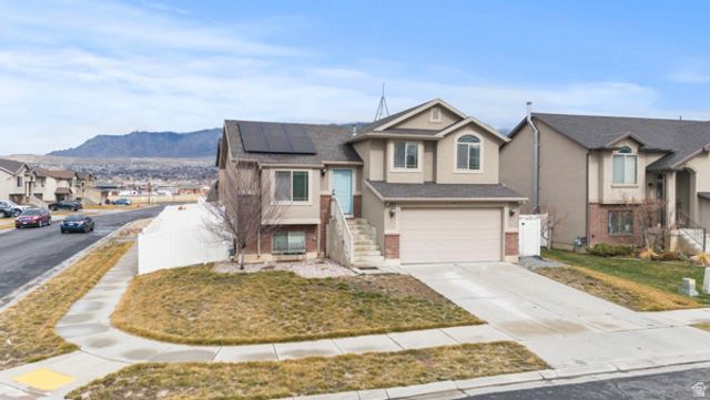 884 WILLOWBROOK LN, Pleasant View, UT 84404