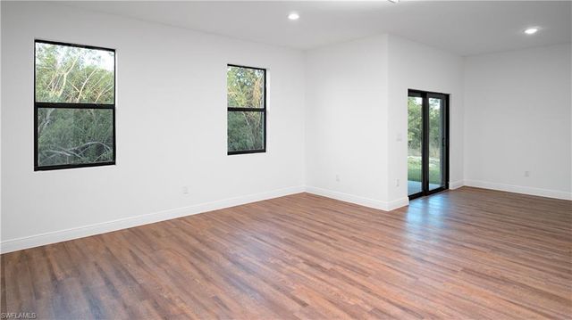 3027 NE Beechwood CIR, Labelle, FL 33935