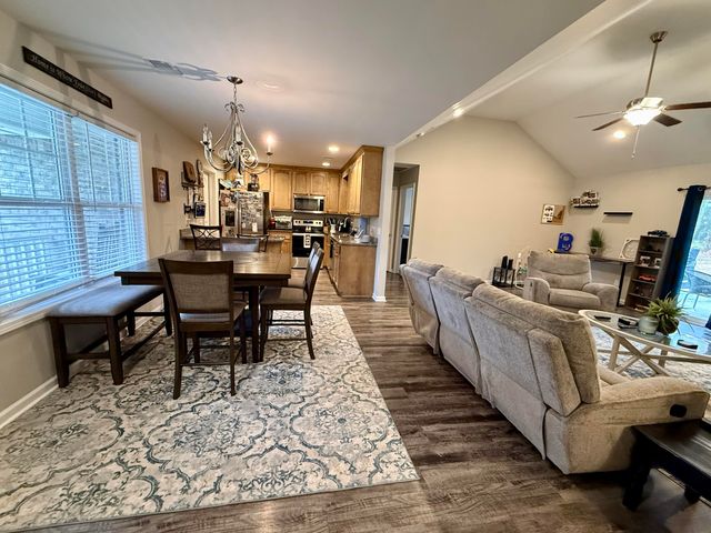 4 Ramblewood Lane, Wedgefield, SC 29168