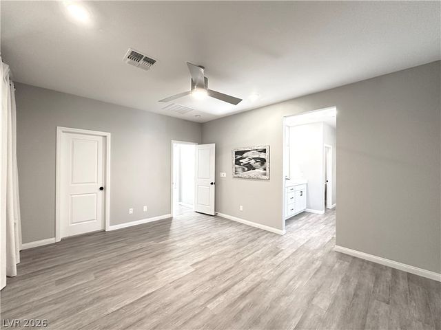 6084 Neptuno Street, Las Vegas, NV 89113