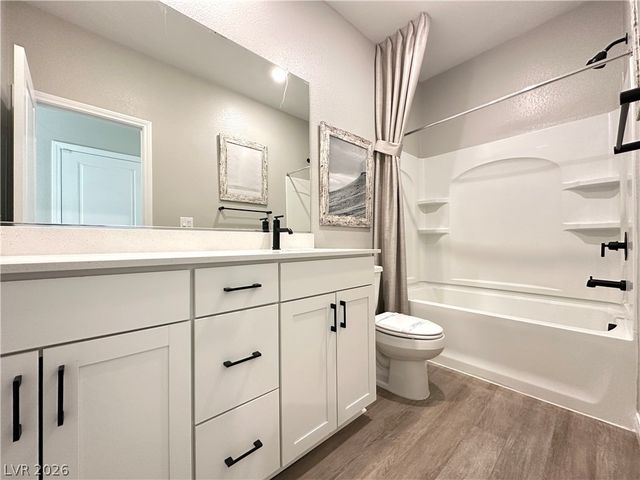 6084 Neptuno Street, Las Vegas, NV 89113