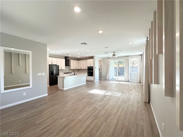 6084 Neptuno Street, Las Vegas, NV 89113