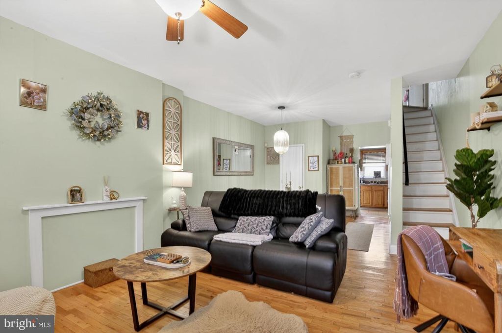 2127 KATER ST, Philadelphia, PA 19146