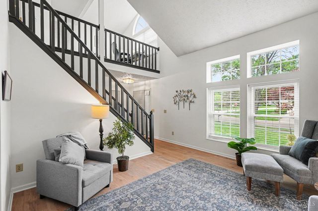 100 Thorobred Road, Loveland, OH 45140