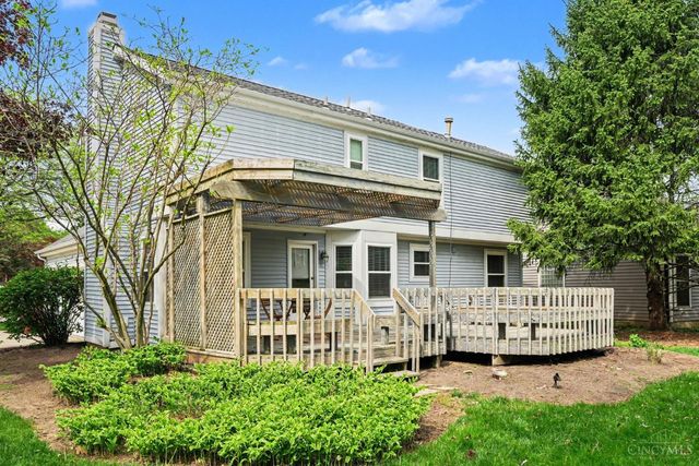 100 Thorobred Road, Loveland, OH 45140