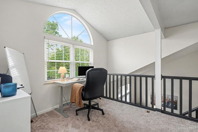 100 Thorobred Road, Loveland, OH 45140