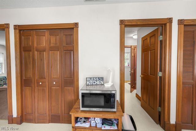 541 E Main Street, Ravenna, OH 44266