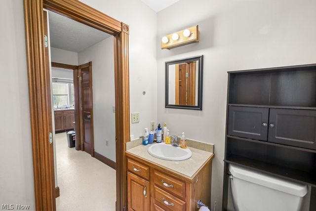 541 E Main Street, Ravenna, OH 44266