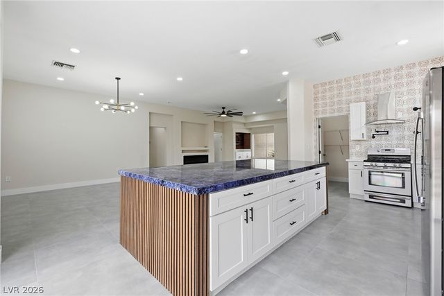 10809 Clarion Lane, Las Vegas, NV 89134