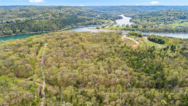 Lot 45 Oaks Landing Drive, Eureka Springs, AR 72631