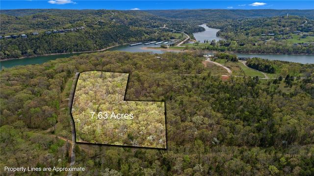 Lot 45 Oaks Landing Drive, Eureka Springs, AR 72631