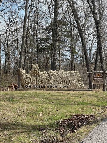 Lot 45 Oaks Landing Drive, Eureka Springs, AR 72631