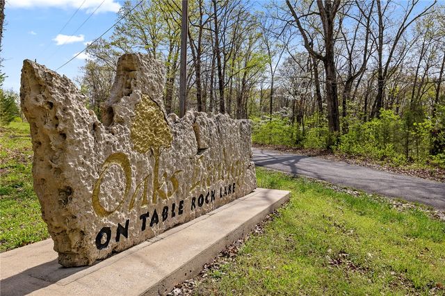 Lot 45 Oaks Landing Drive, Eureka Springs, AR 72631