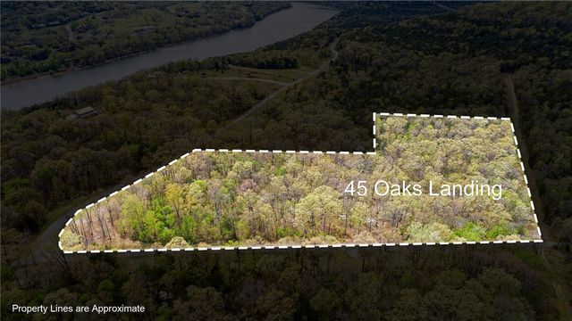 Lot 45 Oaks Landing Drive, Eureka Springs, AR 72631