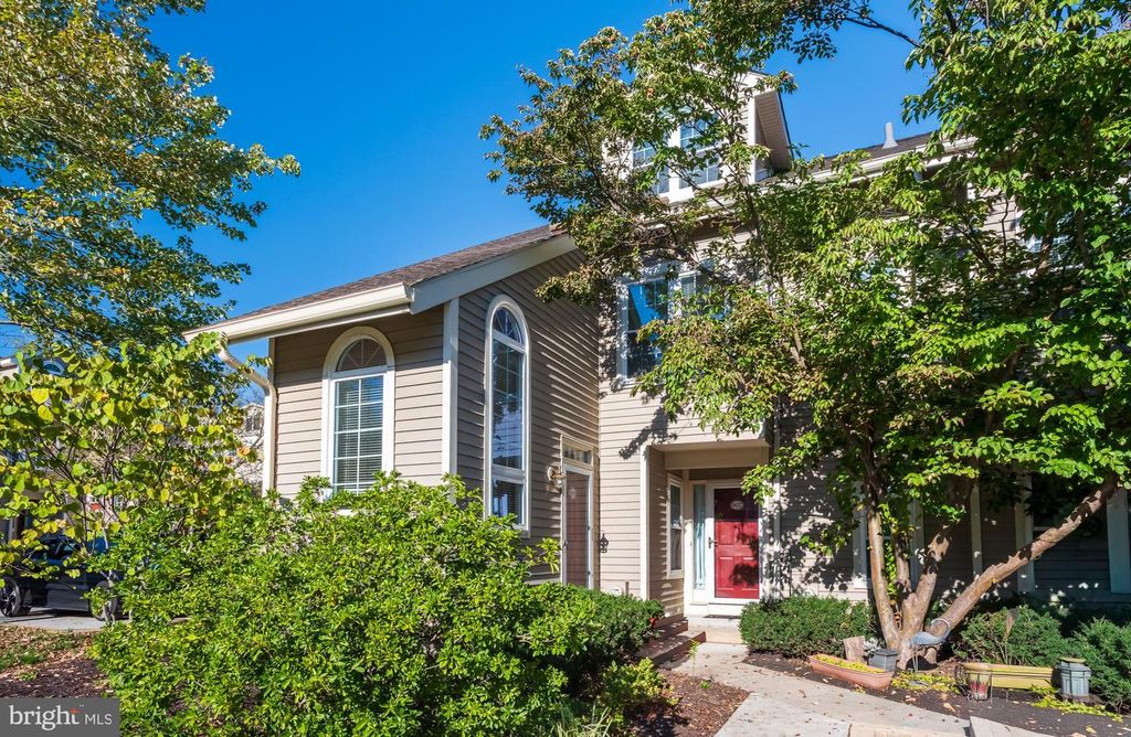 608 CHESWOLD CT, Chesterbrook, PA 19087