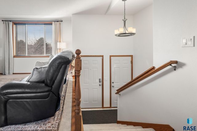 6412 W 67th St Street, Sioux Falls, SD 57106