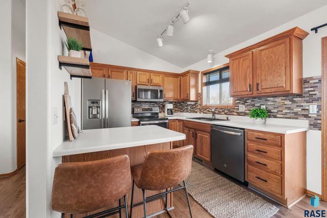 6412 W 67th St Street, Sioux Falls, SD 57106