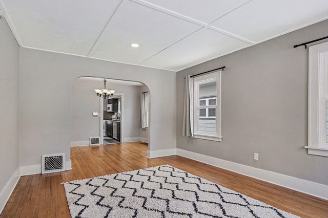 348 Orchard Avenue, Muskegon City, MI 49442