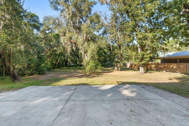 4855 LILLIAN BLACK ROAD, St Cloud, FL 34771