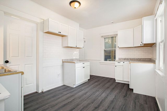 923 Stockbridge Avenue, Kalamazoo City, MI 49001