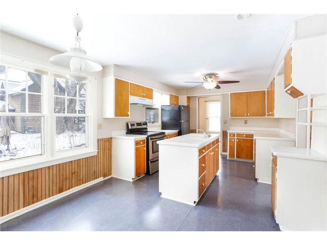 110 N Pearl Street, River Falls, WI 54022