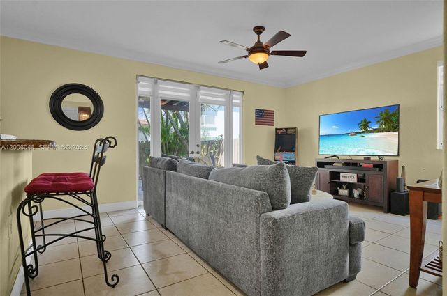 6114 SW 158th Pass, Miami, FL 33193