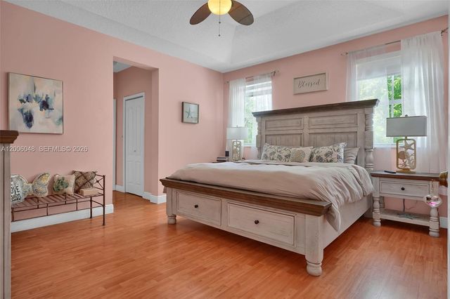 6114 SW 158th Pass, Miami, FL 33193